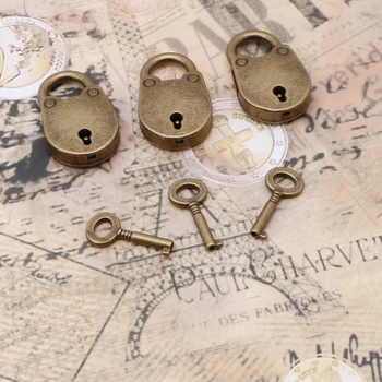Старинни Антични мини-архаични катинари за ключове за Заключване с ключ for (лот Изображение 1